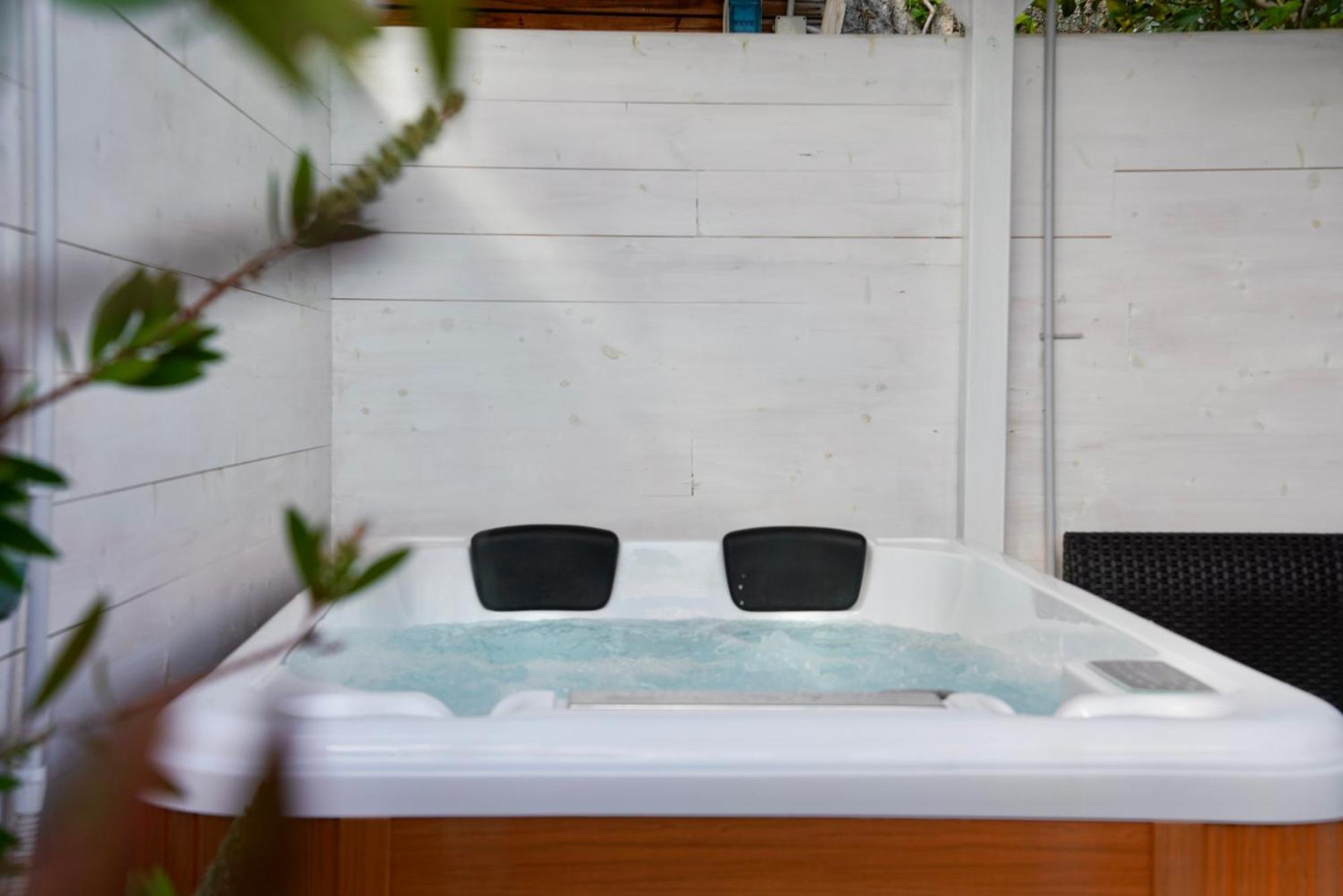 Starsbox Jacuzzi Privata E Piscina Vista Mare Hotel Celle Ligure Eksteriør billede