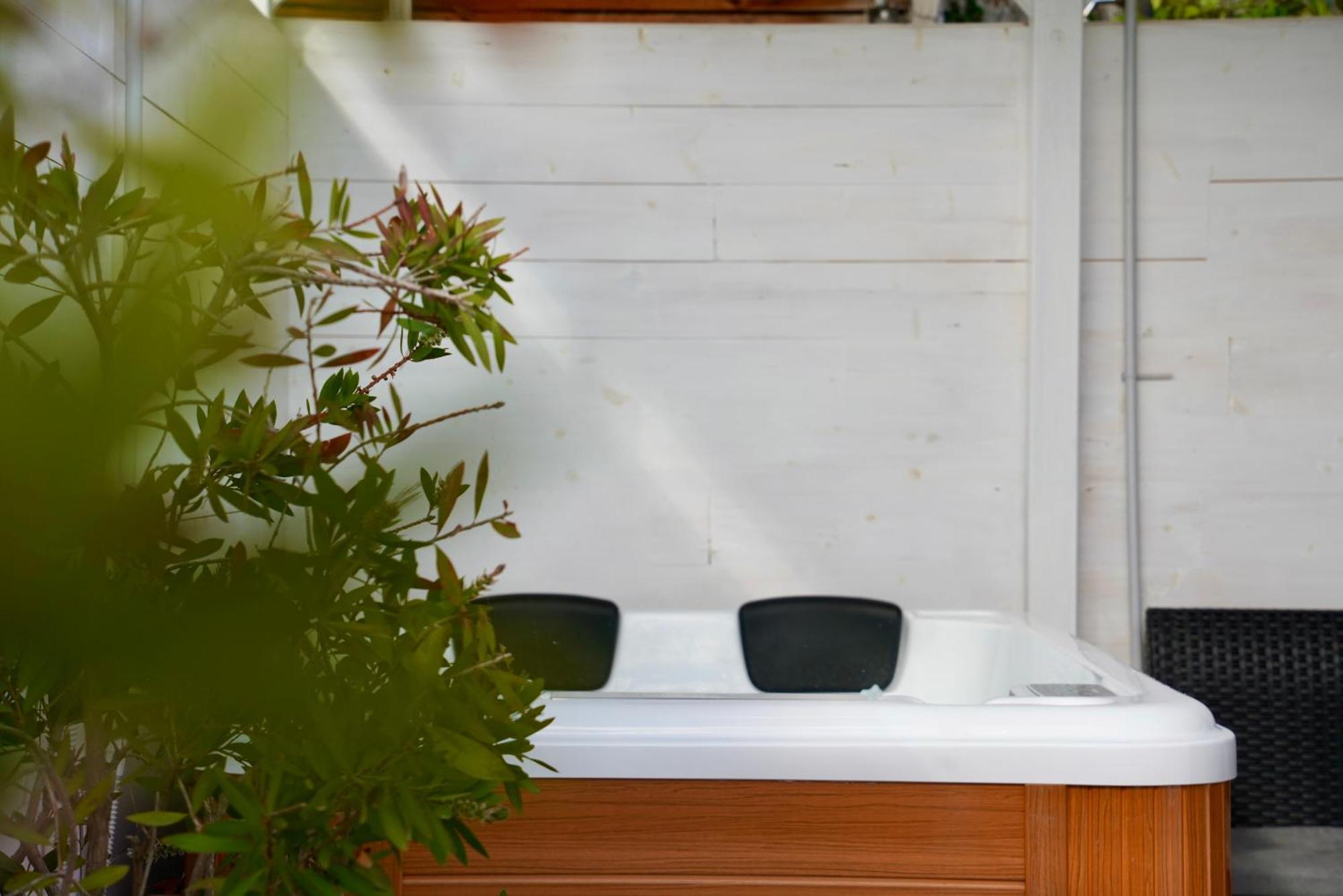 Starsbox Jacuzzi Privata E Piscina Vista Mare Hotel Celle Ligure Eksteriør billede
